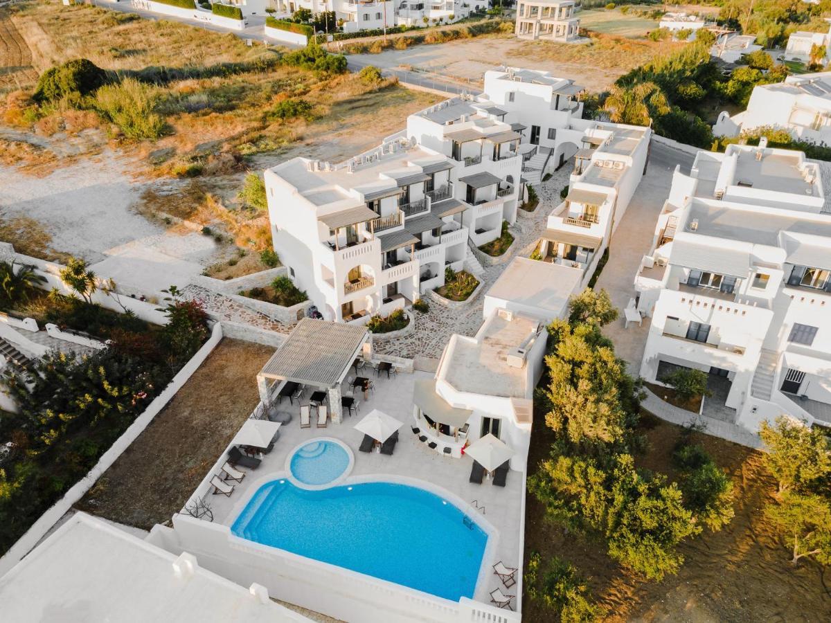 Melidron Hotel & Suites Agios Prokopios  Bagian luar foto